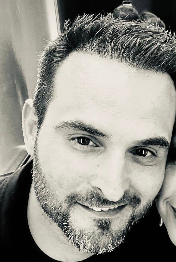 Profil von Konstantin, 35 Jahre, Gay in Dassow (Mecklenburg-Vorpommern)