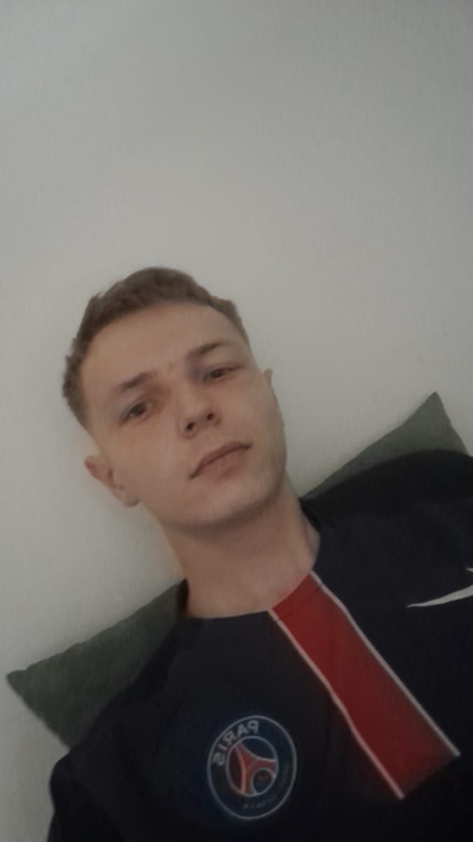 Younousse - Gay in Gültz Profil von Younousse, 42 Jahre, Gay in Gültz (Mecklenburg-Vorpommern)