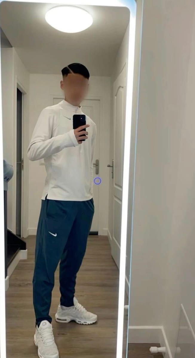 Marc-etienne - Gay in Passee Profil von Marc-etienne, 24 Jahre, Gay in Passee (Mecklenburg-Vorpommern)