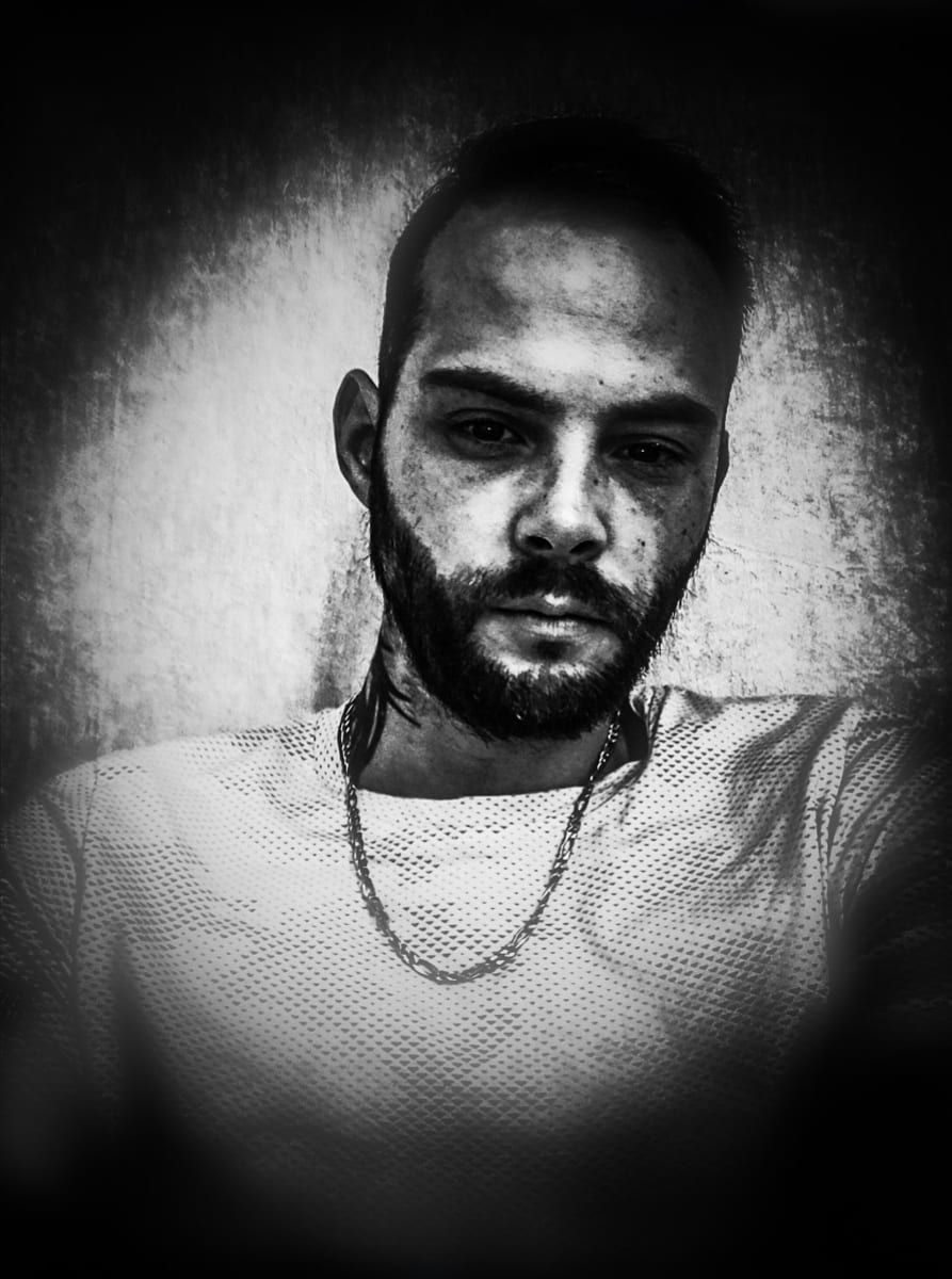 Henrique - Gay in Karenz Profil von Henrique, 43 Jahre, Gay in Karenz (Mecklenburg-Vorpommern)