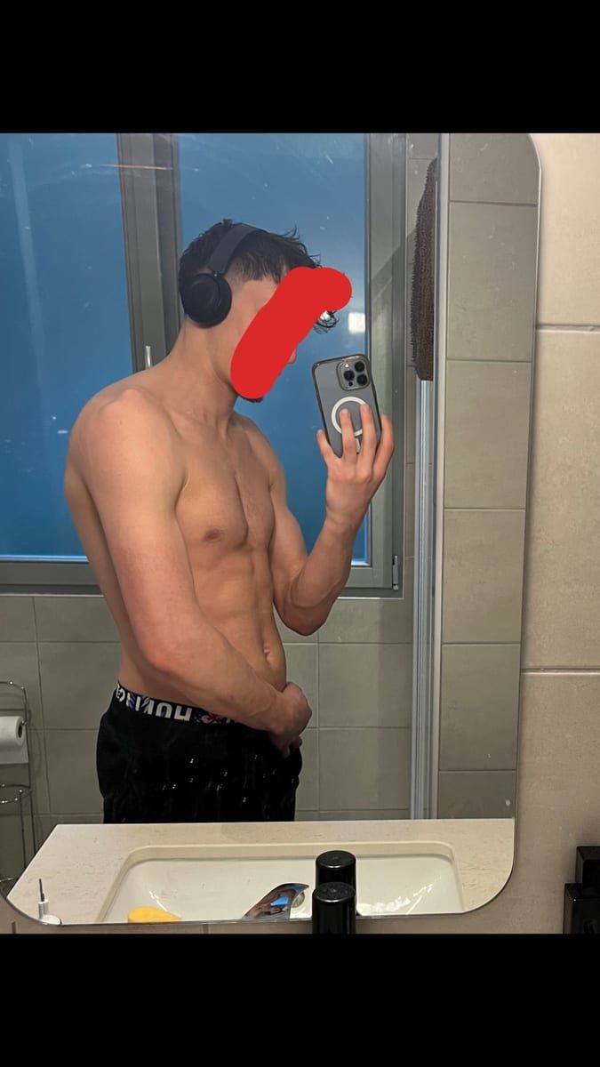 Profil von Antonyn, 31 Jahre, Gay in Schossin (Mecklenburg-Vorpommern)
