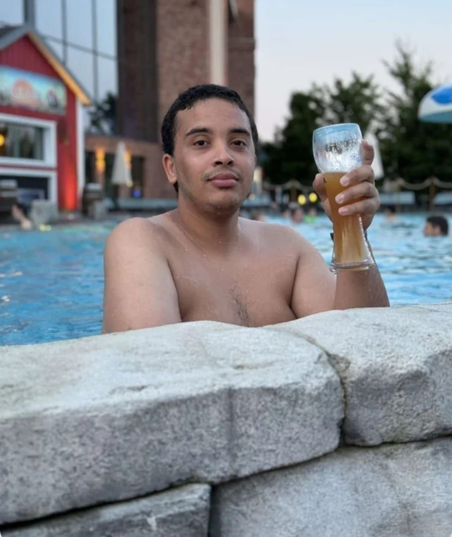Fortunato - Gay in Rühn Profil von Fortunato, 35 Jahre, Gay in Rühn (Mecklenburg-Vorpommern)
