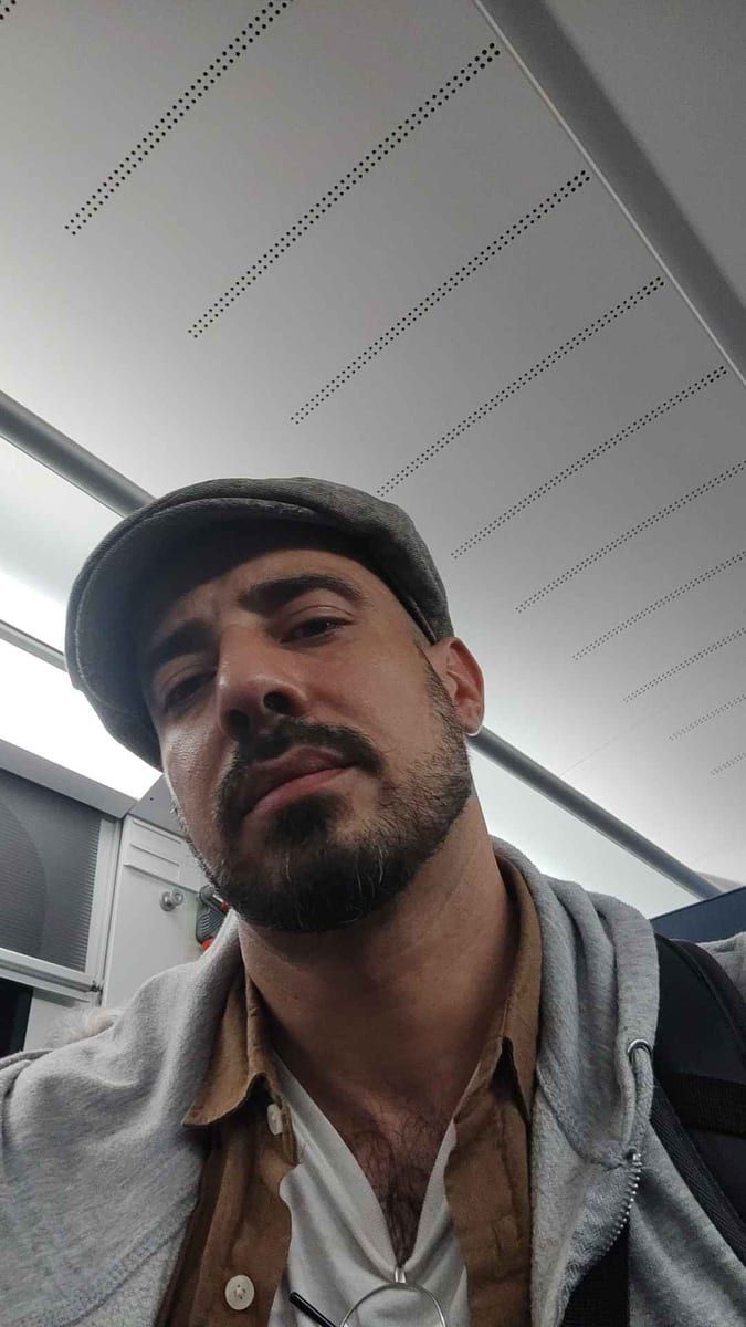 Harold - Gay in Rögnitz Profil von Harold, 45 Jahre, Gay in Rögnitz (Mecklenburg-Vorpommern)