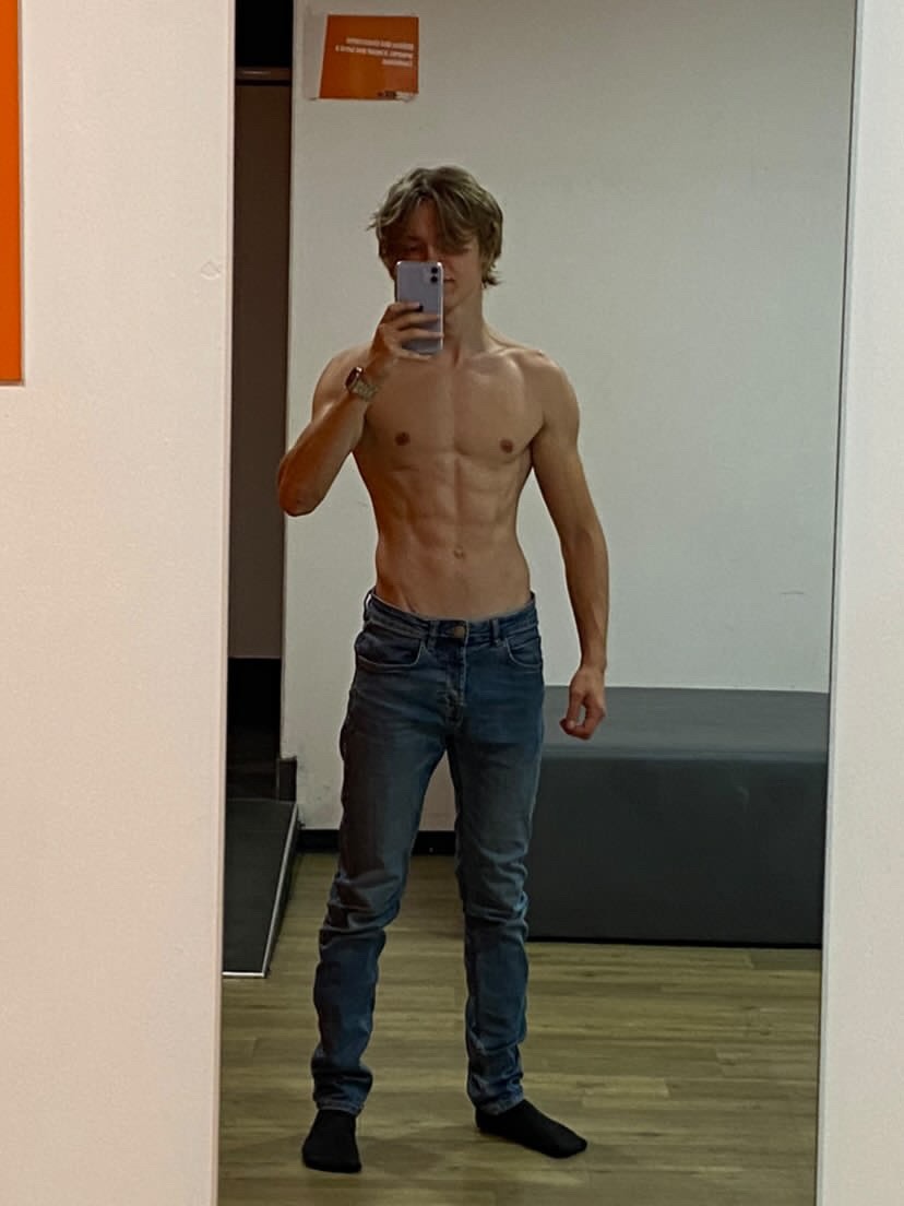Profil von Sedric, 43 Jahre, Gay in Kassow (Mecklenburg-Vorpommern)