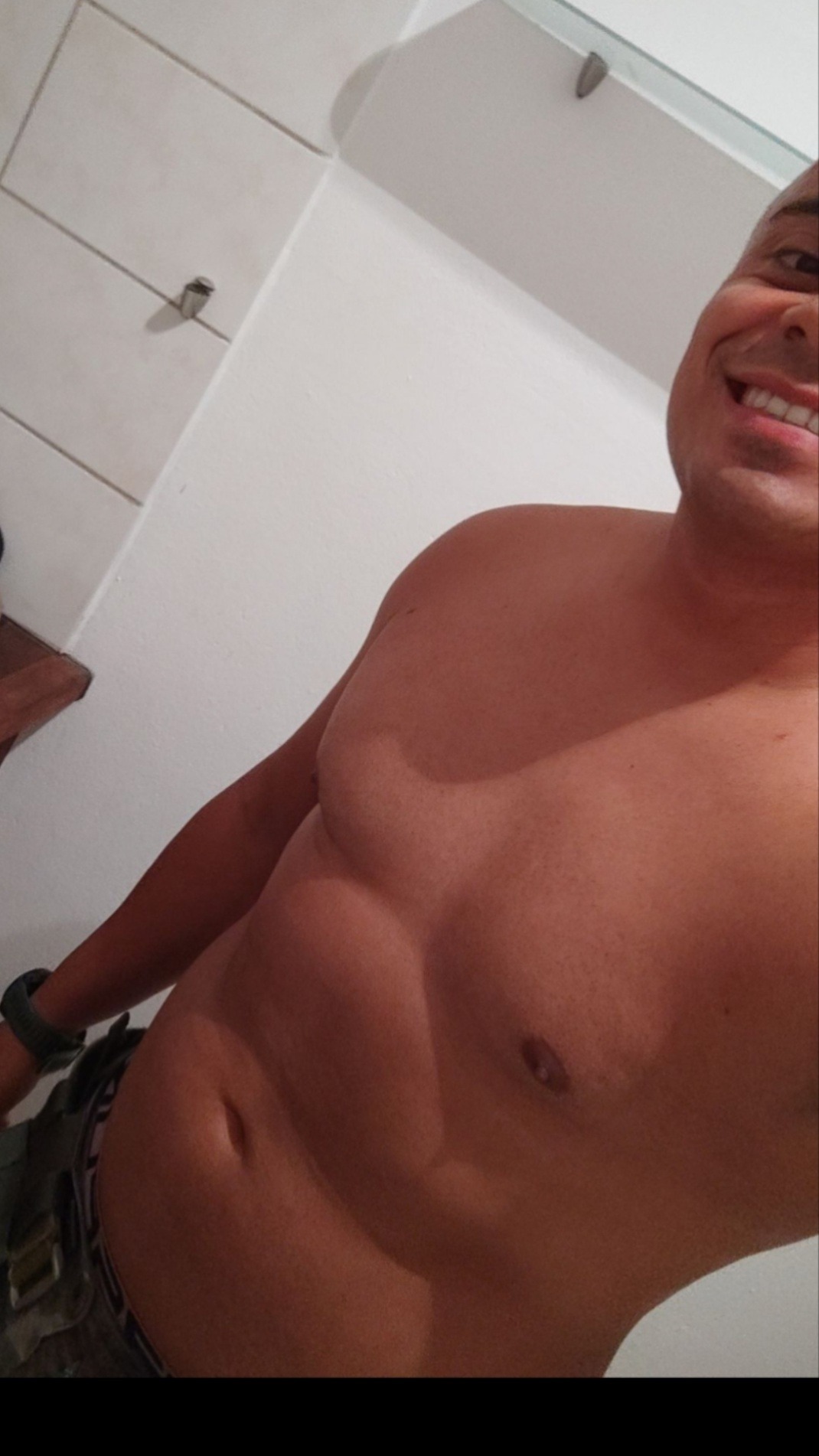 Profil von Sidjy, 40 Jahre, Gay in Barth (Mecklenburg-Vorpommern)