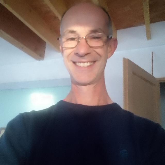 Profil von Juluan, 45 Jahre, Gay in Lohme (Mecklenburg-Vorpommern)