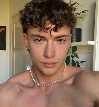 Tidiane - Gay in Hintersee Profil von Tidiane, 40 Jahre, Gay in Hintersee (Mecklenburg-Vorpommern)