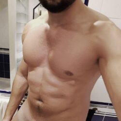Nabyl - Gay in Leizen Profil von Nabyl, 24 Jahre, Gay in Leizen (Mecklenburg-Vorpommern)