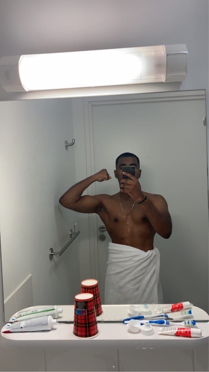 Zacary - Gay in Trassenheide Profil von Zacary, 43 Jahre, Gay in Trassenheide (Mecklenburg-Vorpommern)
