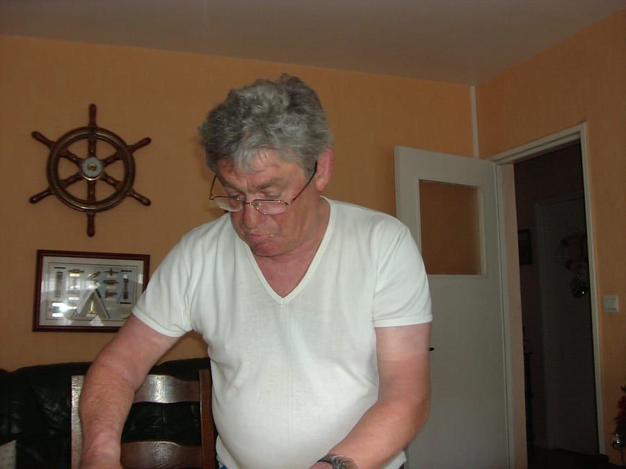 Profil von Samyr, 45 Jahre, Gay in Kemnitz (Mecklenburg-Vorpommern)