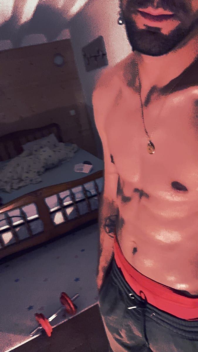 Helen - Gay in Blesewitz Profil von Helen, 23 Jahre, Gay in Blesewitz (Mecklenburg-Vorpommern)