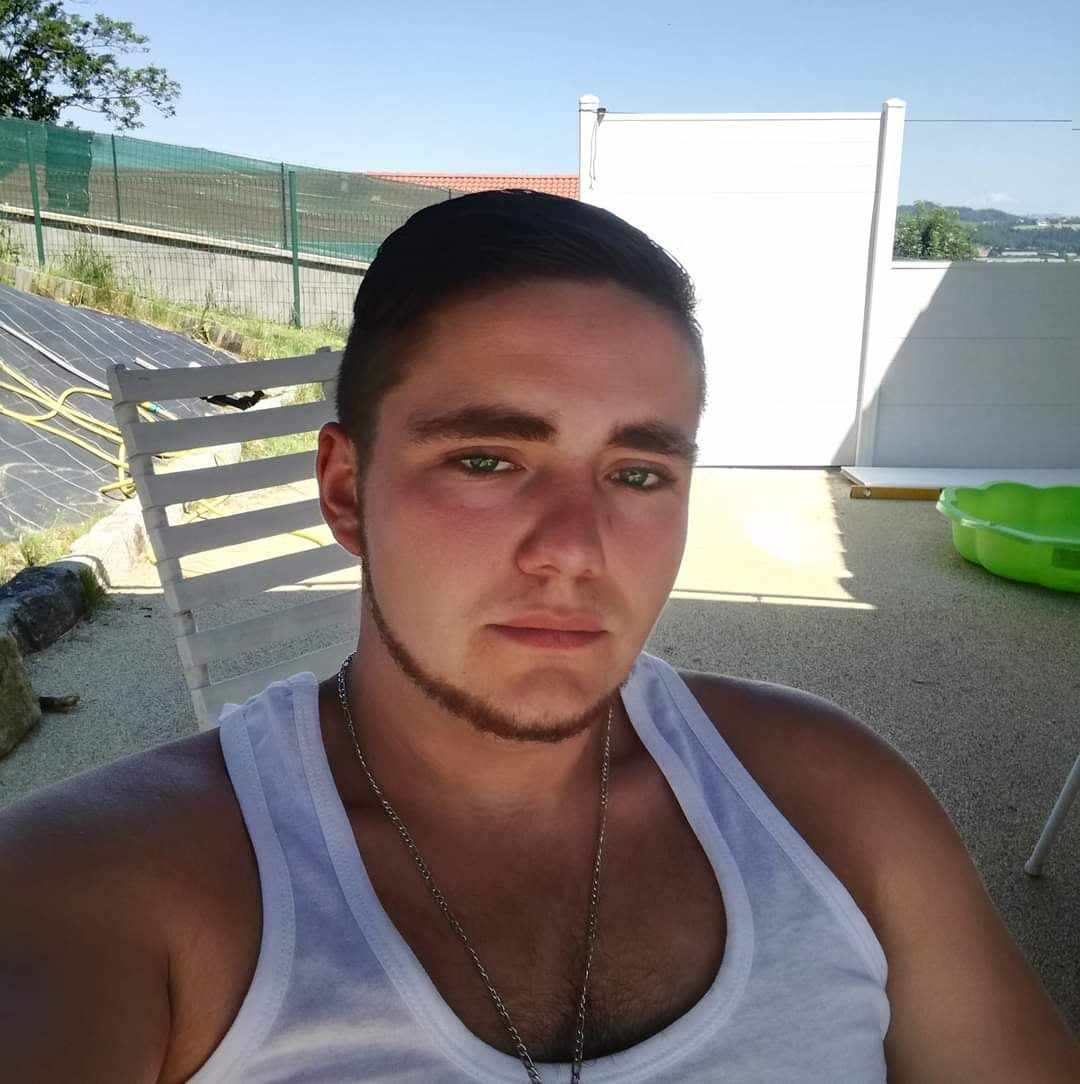 Profil von Cham, 34 Jahre, Gay in Prislich (Mecklenburg-Vorpommern)