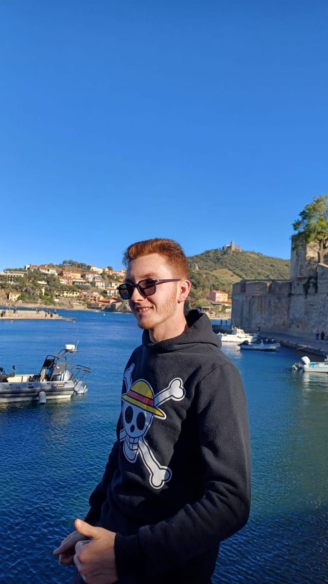Profil von Azem, 22 Jahre, Gay in Möllenhagen (Mecklenburg-Vorpommern)
