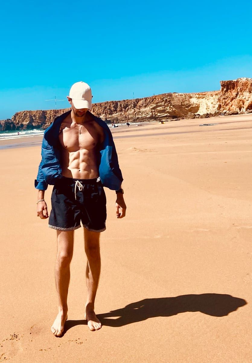 Roddy - Gay in Leizen Profil von Roddy, 45 Jahre, Gay in Leizen (Mecklenburg-Vorpommern)
