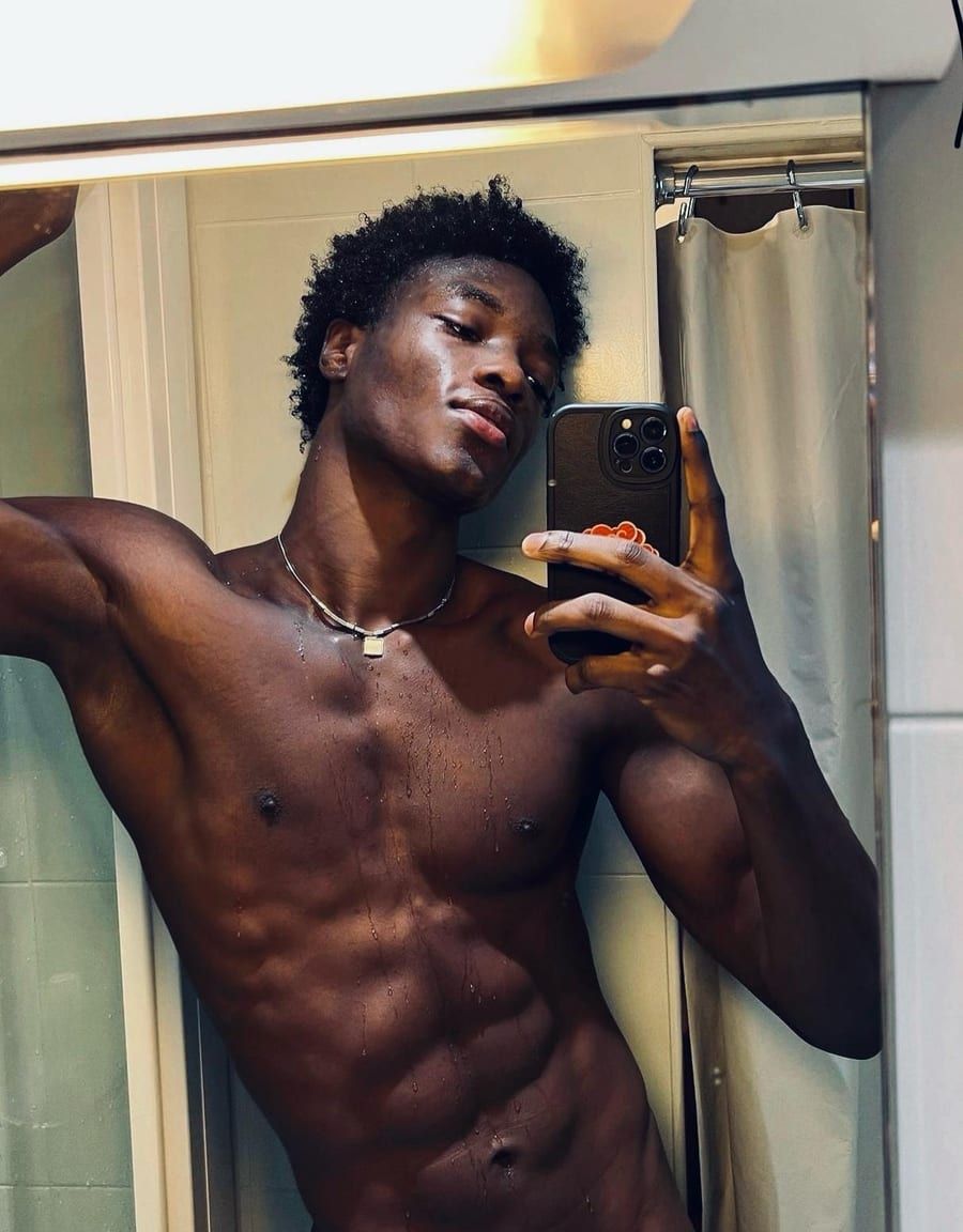 Kimani - Gay in Neuenkirchen Profil von Kimani, 40 Jahre, Gay in Neuenkirchen (Mecklenburg-Vorpommern)