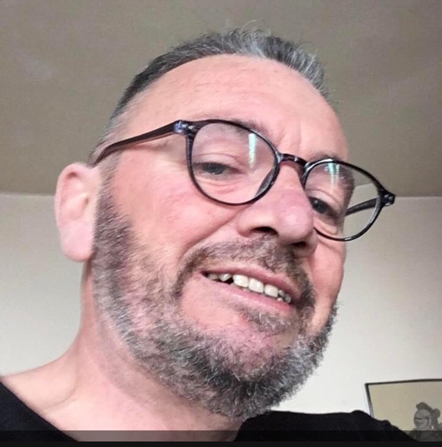 Jean-hubert - Gay in Baumgarten Profil von Jean-hubert, 32 Jahre, Gay in Baumgarten (Mecklenburg-Vorpommern)