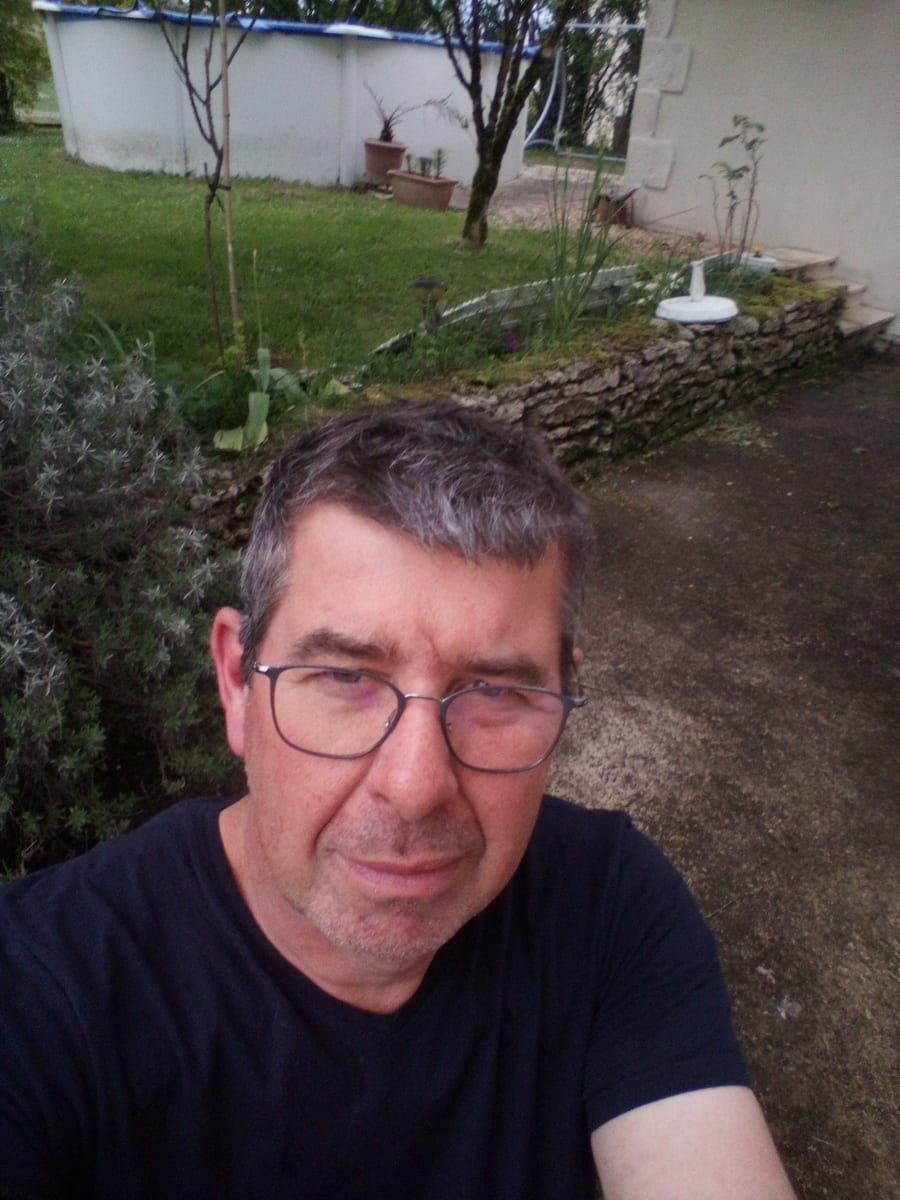 Profil von Luis-filipe, 41 Jahre, Gay in Groß Luckow (Mecklenburg-Vorpommern)