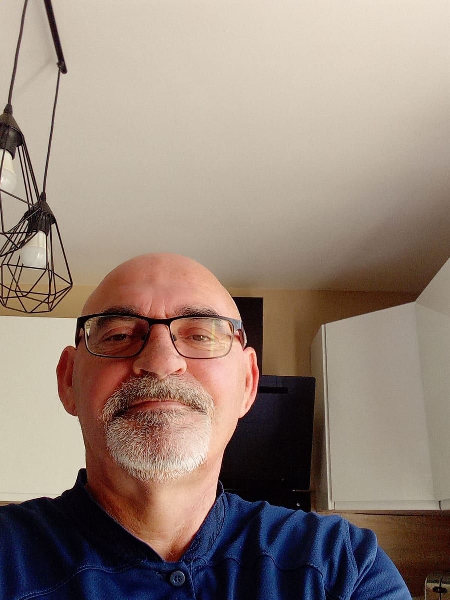 You - Gay in Satow Profil von You, 22 Jahre, Gay in Satow (Mecklenburg-Vorpommern)