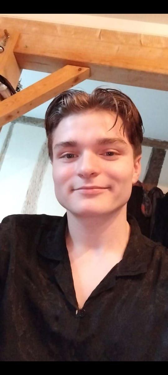Profil von Albain, 32 Jahre, Gay in Torgelow (Mecklenburg-Vorpommern)