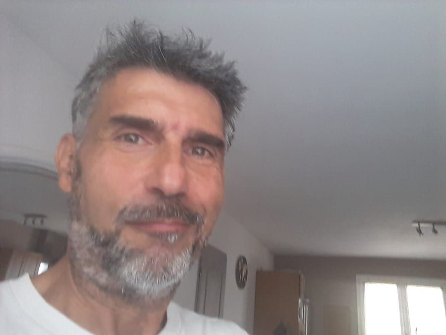 Profil von Damas, 34 Jahre, Gay in Datzetal (Mecklenburg-Vorpommern)