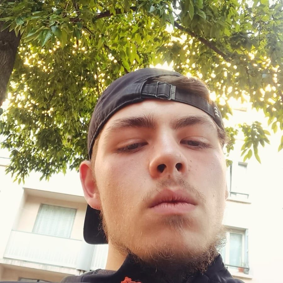 Profil von Madassa, 36 Jahre, Gay in Usedom (Mecklenburg-Vorpommern)