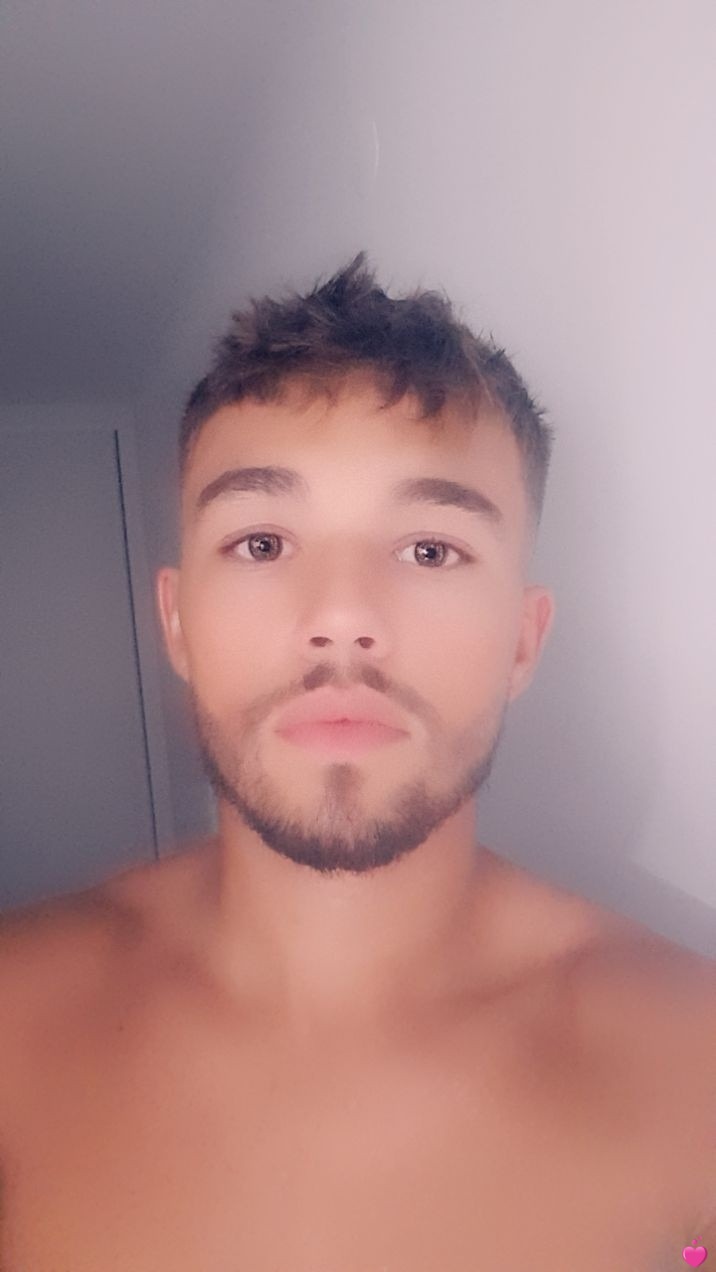 Profil von Jochen, 32 Jahre, Gay in Baabe (Mecklenburg-Vorpommern)